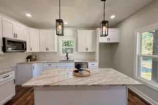 105 Franklin St, La Grange, NC 28551 - Photo 12
