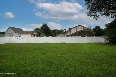301 King Richard Court, Jacksonville, NC 28546 - Photo 8