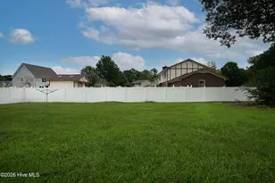 301 King Richard Ct, Jacksonville, NC 28546 - Photo 8