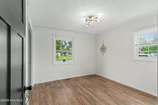 301 King Richard Ct, Jacksonville, NC 28546 - Photo 32