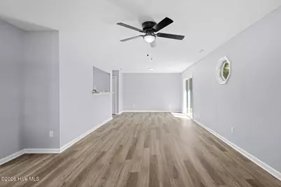 1159 Pearl Court, Jacksonville, NC 28540 - Photo 4
