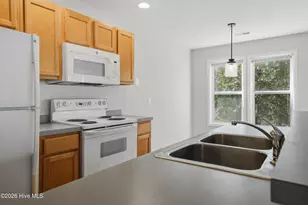 3350 Club Villas Dr, Southport, NC 28461 - Photo 10