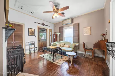 617 Fullwood Street, Wilmington, NC 28401 - Photo 12