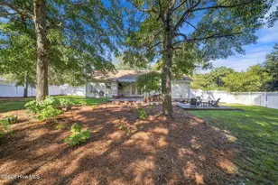 305 Hedingham Ln, Wilmington, NC 28412 - Photo 36