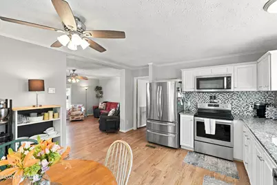 166 NE 5th Street, Oak Island, NC 28465 - Photo 18