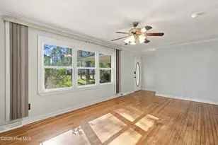 235 Oak St, Wallace, NC 28466 - Photo 2