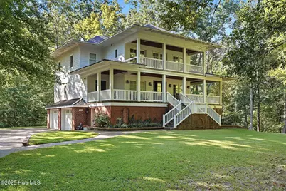 415 River Bluff Drive N, Dunn, NC 28334 - Photo 4