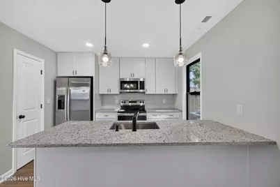 1114 Orange Street, Wilmington, NC 28401 - Photo 12
