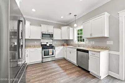 100 Fernie Lane, New Bern, NC 28560 - Photo 12