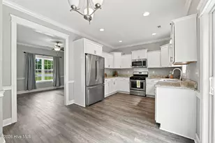100 Fernie Ln, New Bern, NC 28560 - Photo 16