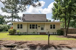 475 N Leak St, Southern Pines, NC 28387 - Photo 1