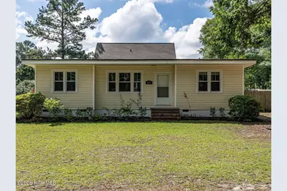475 N Leak Street, Southern Pines, NC 28387 - Photo 2