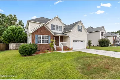 109 Cypress Bay Drive, Jacksonville, NC 28546 - Photo 2