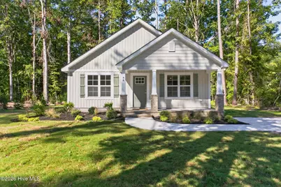 88 Oak Road, Lake Waccamaw, NC 28450 - Photo 2