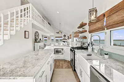 1002 Carolina Boulevard, Topsail Beach, NC 28445 - Photo 16
