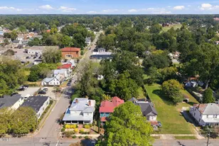 206 E 2nd St, Washington, NC 27889 - Photo 60