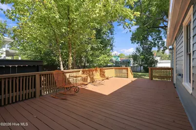 206 E 2nd Street, Washington, NC 27889 - Photo 14