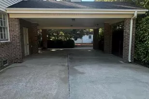 1201 Peachtree Rd NW, Wilson, NC 27896 - Photo 4