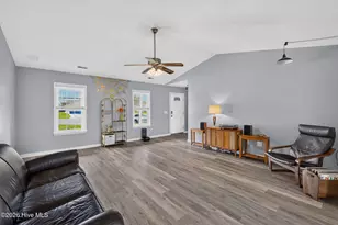 1608 Blue Tick Ct, Wilmington, NC 28411 - Photo 4