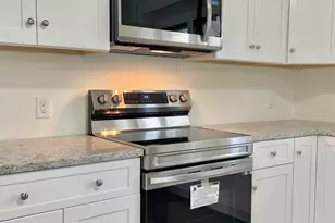 266 W Frink St, Whiteville, NC 28472 - Photo 26
