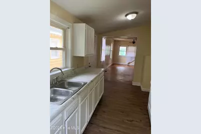 425 Henry Street, Wilmington, NC 28405 - Photo 8