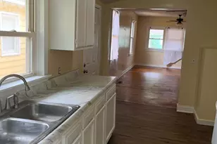 425 Henry St, Wilmington, NC 28405 - Photo 8