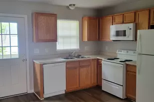 1500 Hammock Ln, Jacksonville, NC 28546 - Photo 4