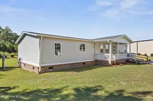 195 Calabash Rd NW, Calabash, NC 28467 - Photo 2