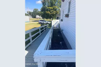 122 W 5th Street, Washington, NC 27889 - Photo 18