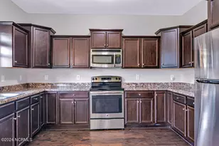 402 Derrick Dr, Sneads Ferry, NC 28460 - Photo 14