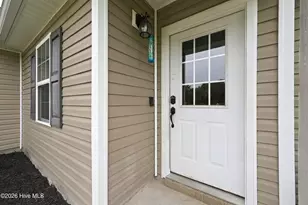 393 Haw Branch Rd, Richlands, NC 28574 - Photo 6
