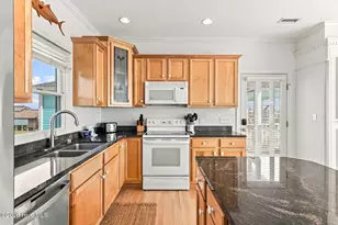 1604 Ocean Blvd, Topsail Beach, NC 28445 - Photo 18