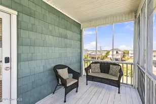 1604 Ocean Blvd, Topsail Beach, NC 28445 - Photo 20