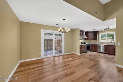 1009 Bay Creek Drive, Wilmington, NC 28405 - Photo 8