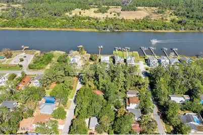117 NE 19th Street, Oak Island, NC 28465 - Photo 92