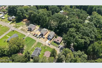 215 E Moore Street, Robbins, NC 27325 - Photo 32