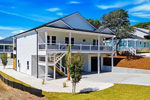 109 SE 37th St, Oak Island, NC 28465 - Photo 6