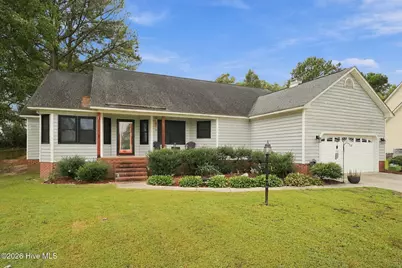 203 W Raintree Lane, Goldsboro, NC 27534 - Photo 1