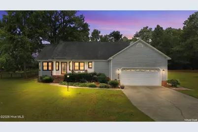 203 W Raintree Lane, Goldsboro, NC 27534 - Photo 2