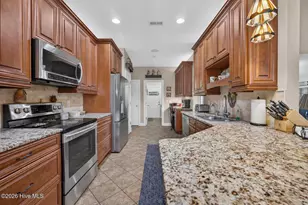2037 Fanning Ct, Leland, NC 28451 - Photo 12