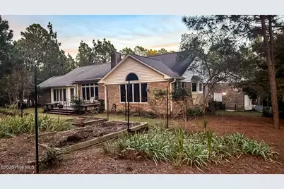 186 James Drive, West End, NC 27376 - Photo 8