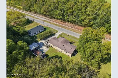 409 E Railroad Street, Robersonville, NC 27871 - Photo 38