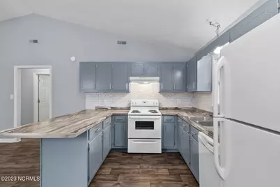111 Windsor Court, Jacksonville, NC 28546 - Photo 12