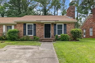 111 Windsor Ct, Jacksonville, NC 28546 - Photo 1