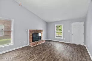 111 Windsor Ct, Jacksonville, NC 28546 - Photo 6