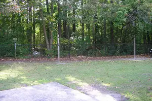 1206 Holden Dr, Greenville, NC 27858 - Photo 20