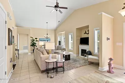 208 Diamond Cove, Newport, NC 28570 - Photo 8