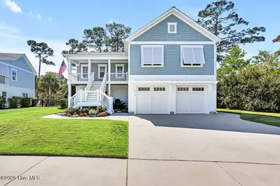 975 Softwind Way, Southport, NC 28461 - Photo 2