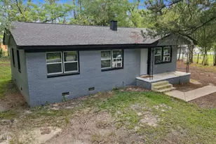 302 Keith Ave, Raeford, NC 28376 - Photo 22