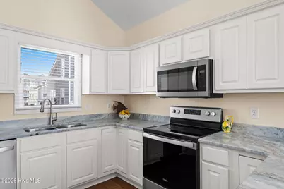 11 Atlantic Way, Ocean Isle Beach, NC 28469 - Photo 10